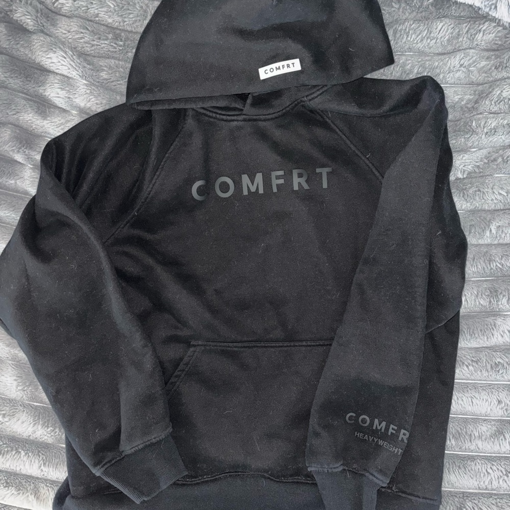 COMFRT Black Hoodie